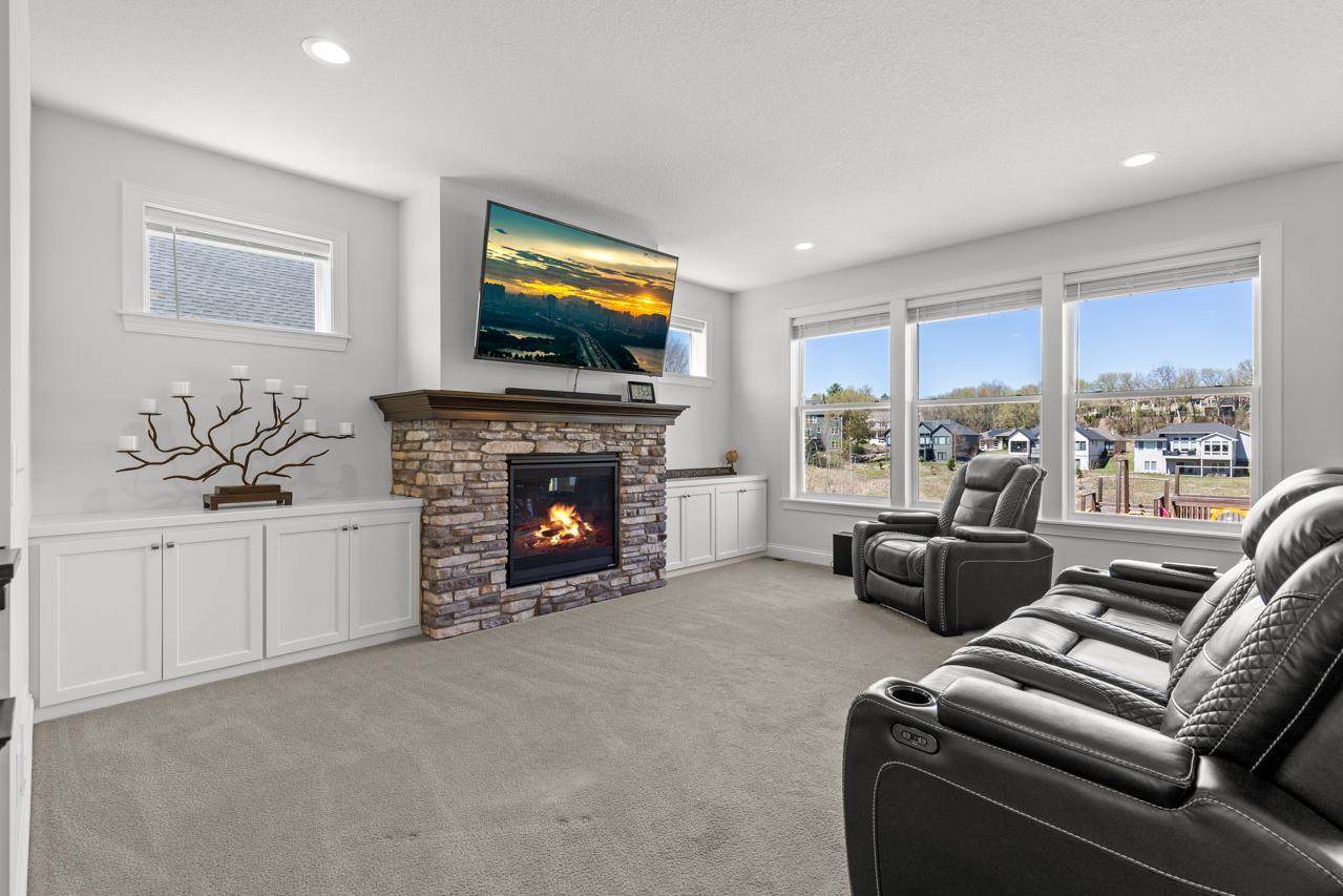 16860 Valley Road Eden Prairie, MN 55347 - Photo 11 of 71
