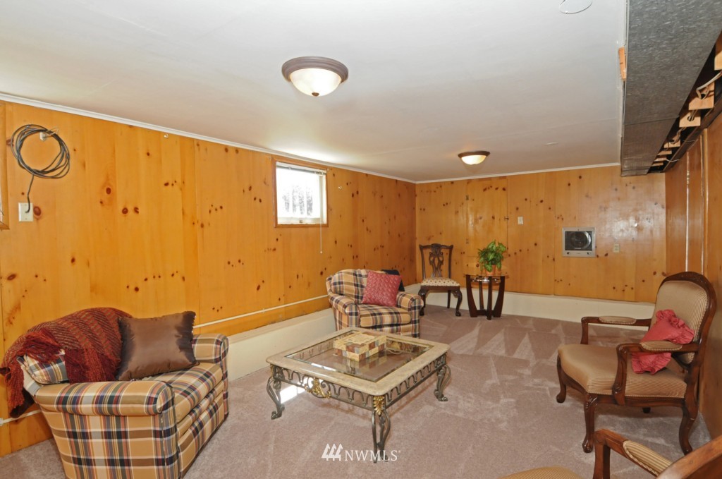 760 North 75th Street Seattle, WA 98103 - Photo 22 of 25