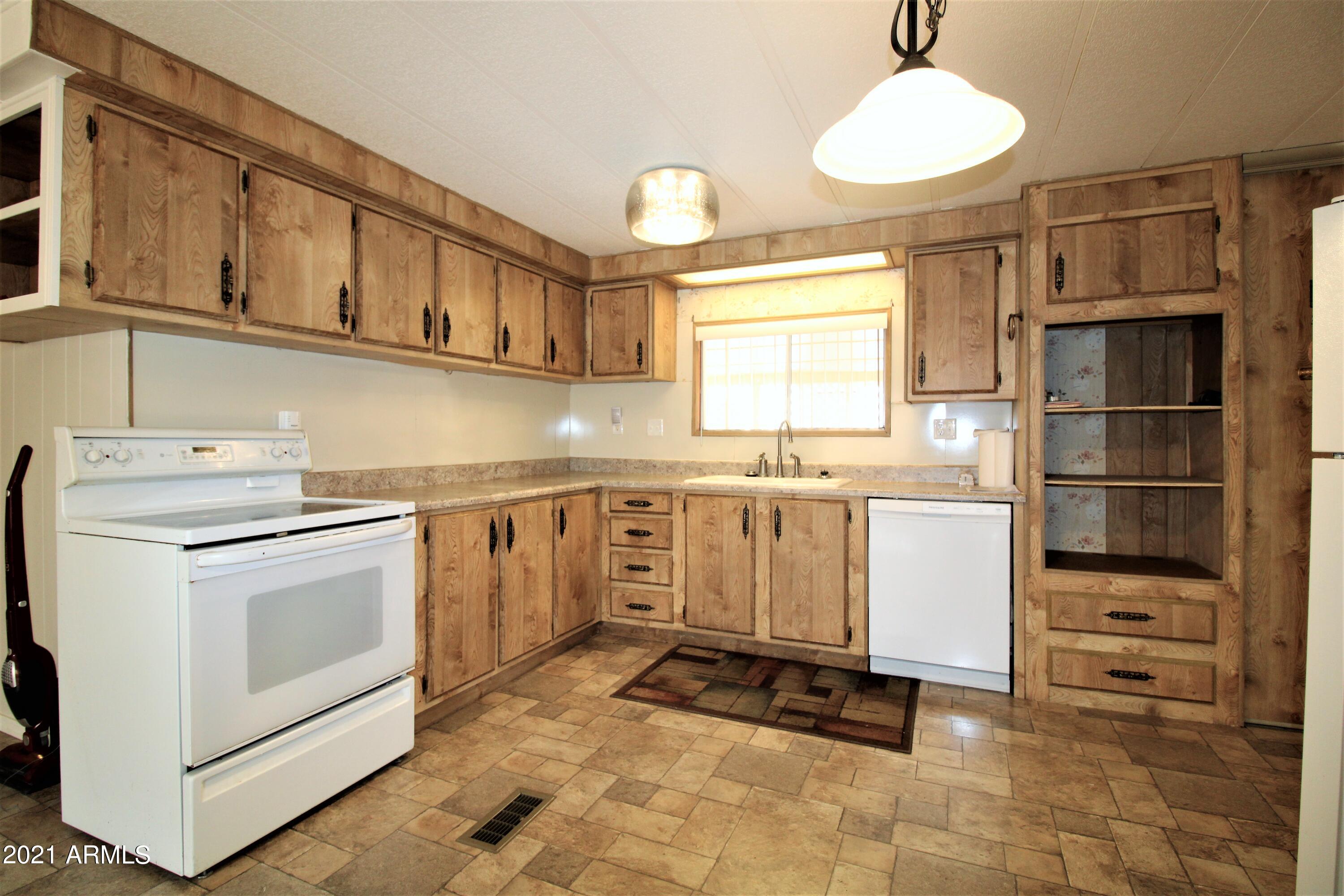 3500 South Tomahawk Road, Unit 128 Apache Junction, AZ 85119 - Photo 5 of 18 IMG_2611
