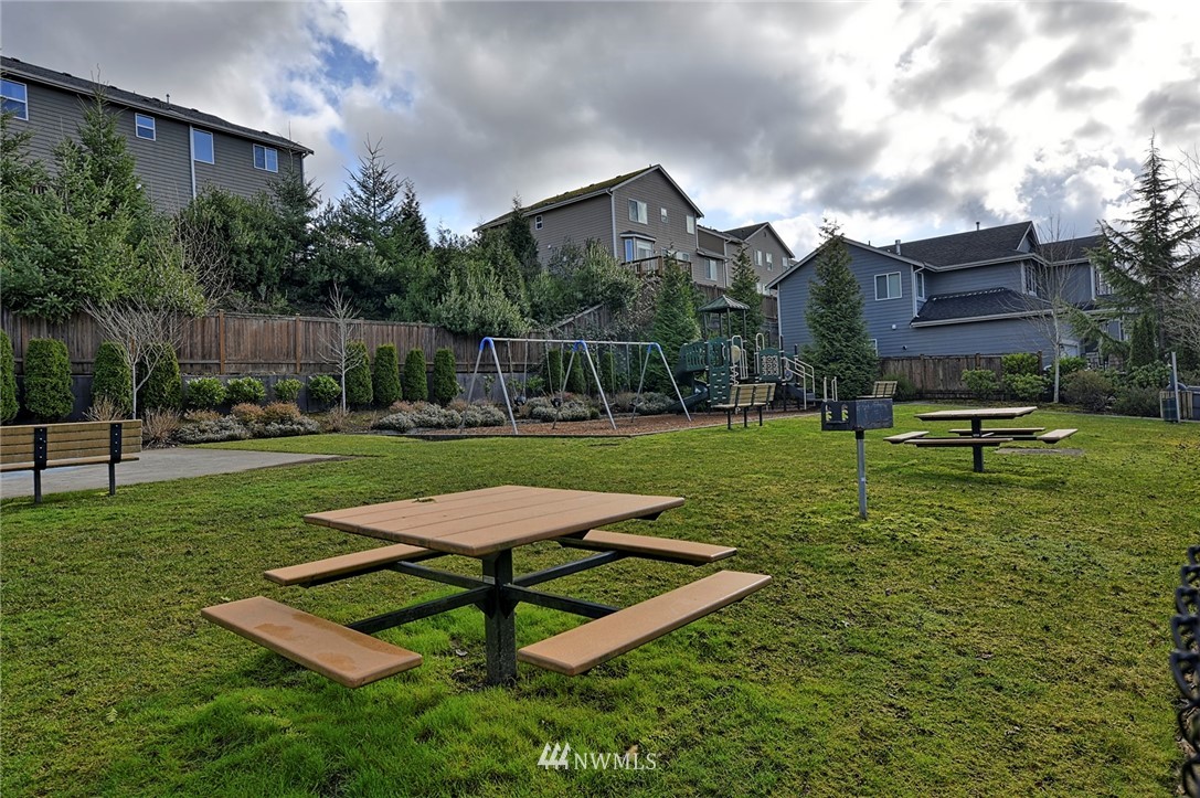 4208 230th Place Southeast Bothell, WA 98021 - Photo 5 of 31