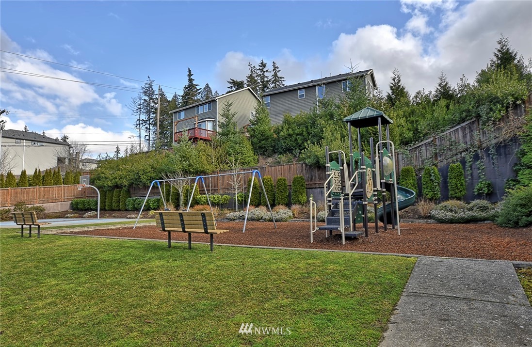 4208 230th Place Southeast Bothell, WA 98021 - Photo 7 of 31