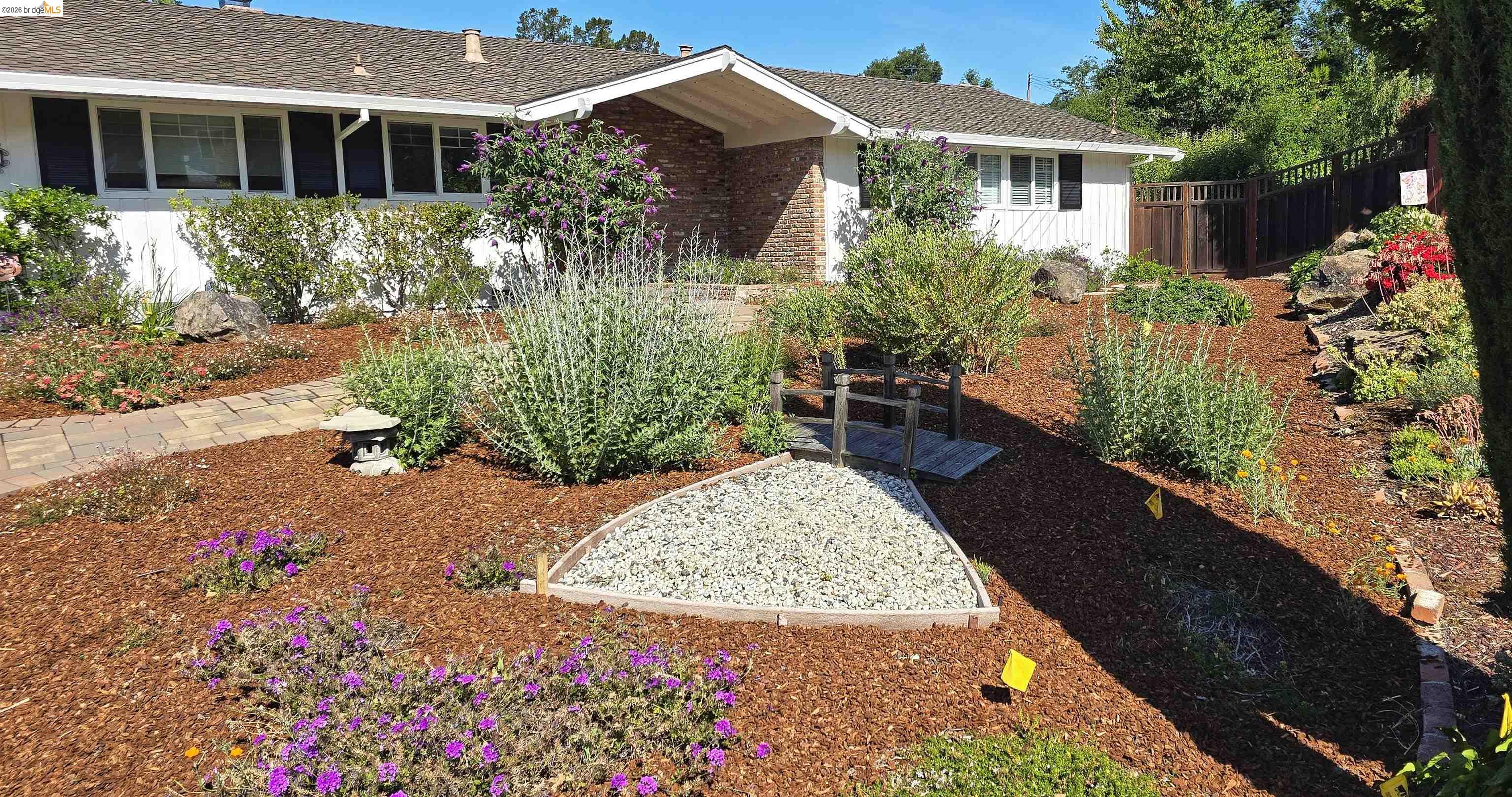 2 Rae Court Orinda, CA 94563 - Photo 1 of 24