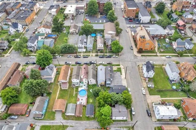 $95,000 | 1624 6th Avenue, Beaver Falls, PA 15010