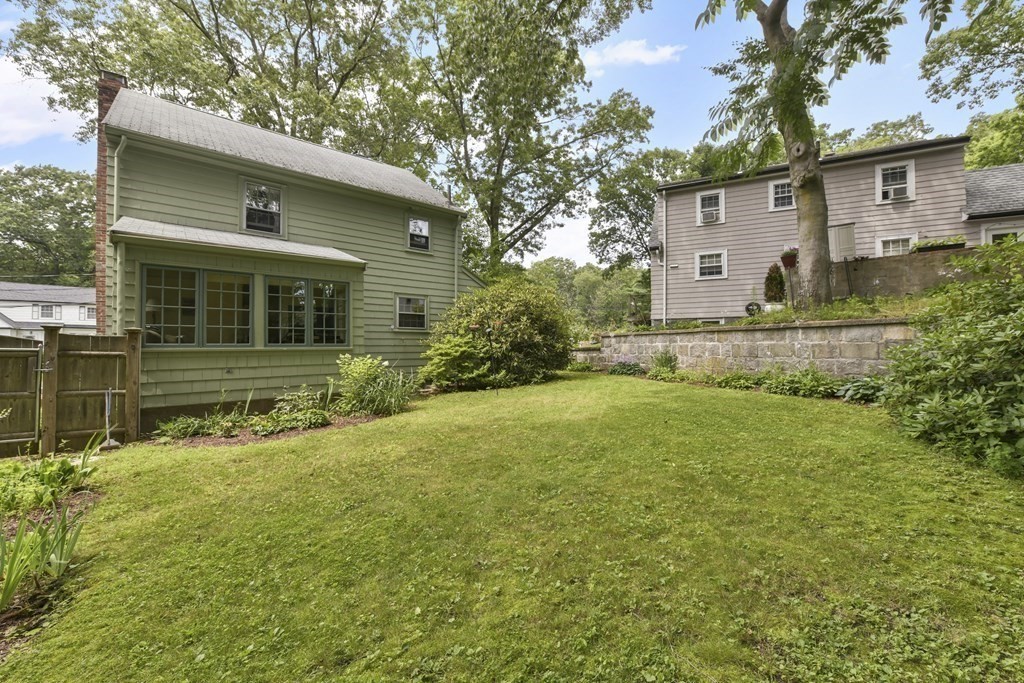 74 Payson Road Chestnut Hill, MA 02467 - Photo 25 of 26 Gallery Image 25