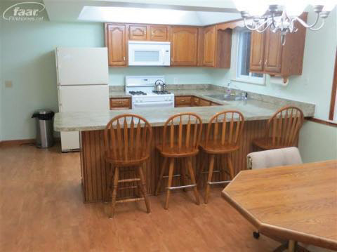 8137 North Genesee Road Mount Morris, MI 48458 - Photo 8 of 17 20185394-7.JPG