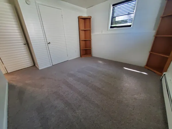 $300,000 | 1221 South 15th Street, Grand Forks, ND 58201