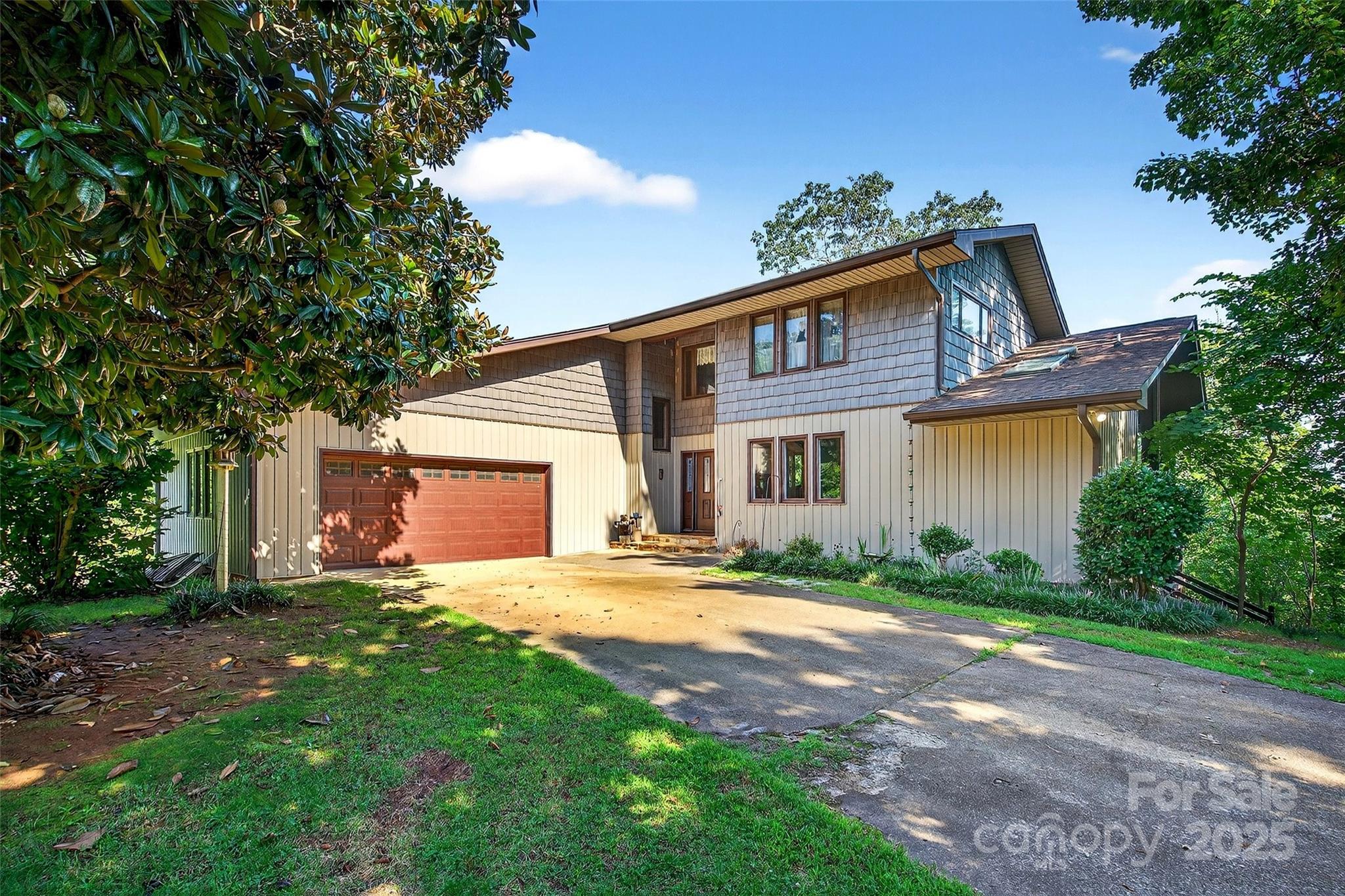 415 Reel Hollow Road Marion, NC 28752 - Photo 1 of 48