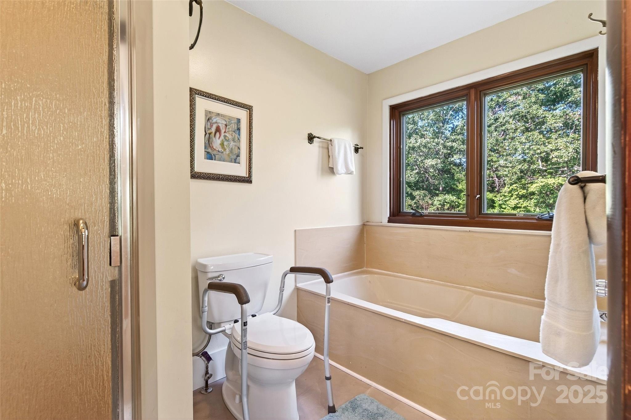 415 Reel Hollow Road Marion, NC 28752 - Photo 17 of 48