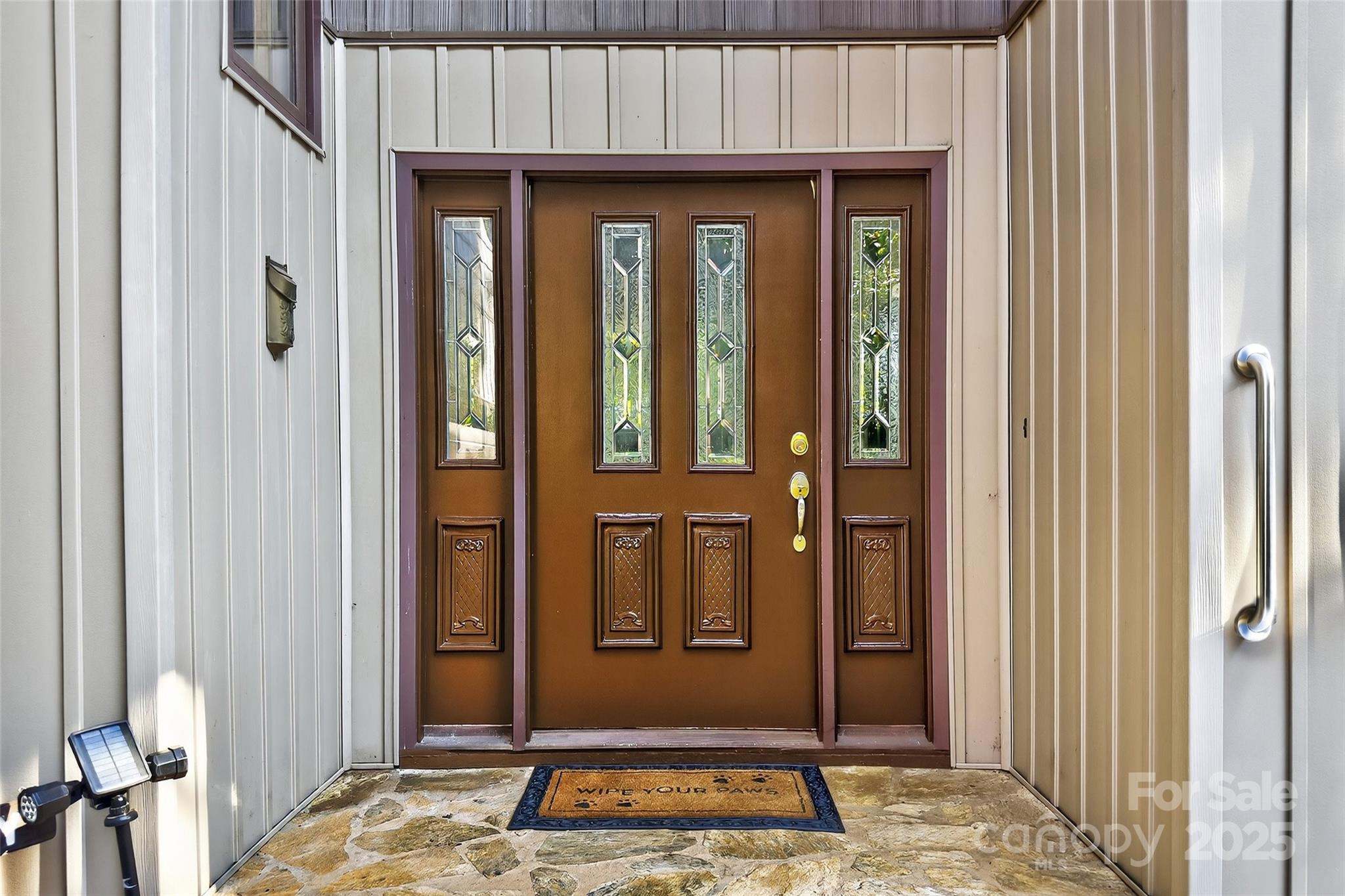 415 Reel Hollow Road Marion, NC 28752 - Photo 2 of 48