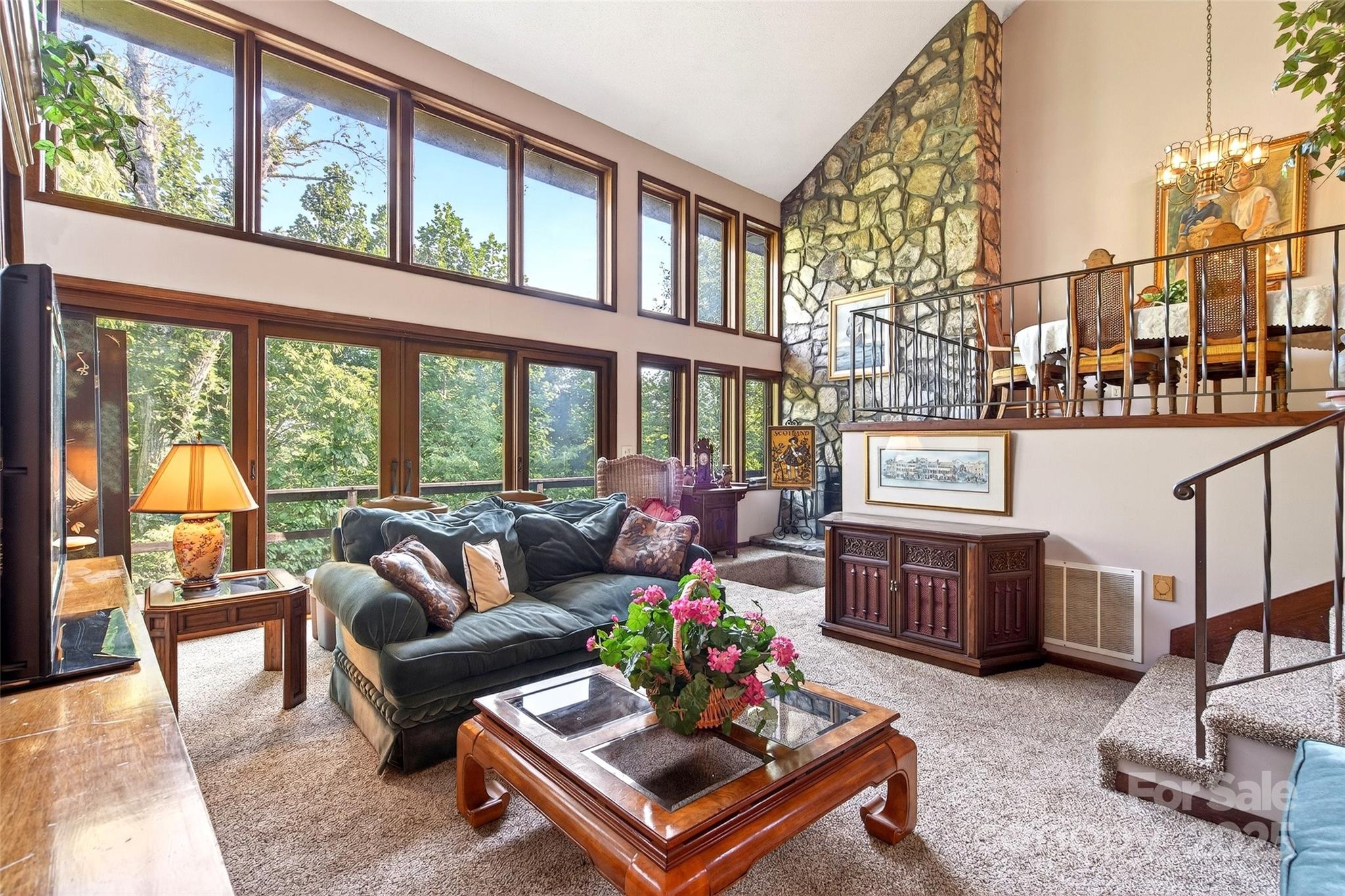 415 Reel Hollow Road Marion, NC 28752 - Photo 4 of 48