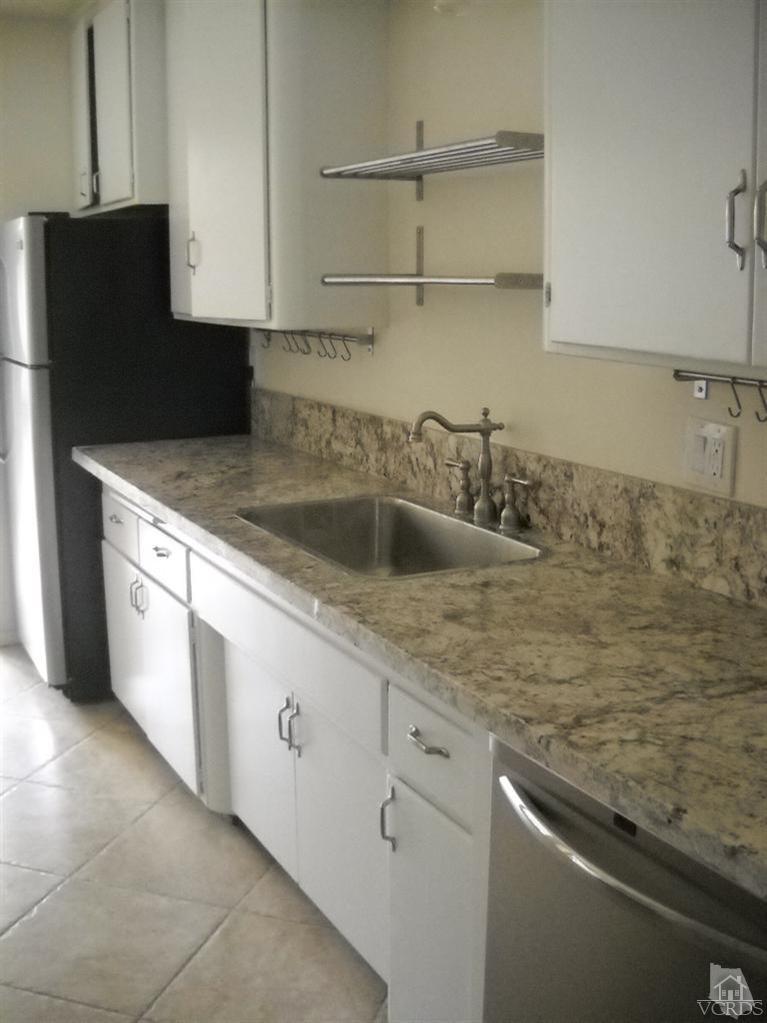 1145 South I Street Oxnard, CA 93033 - Photo 3 of 10 Additional Photo