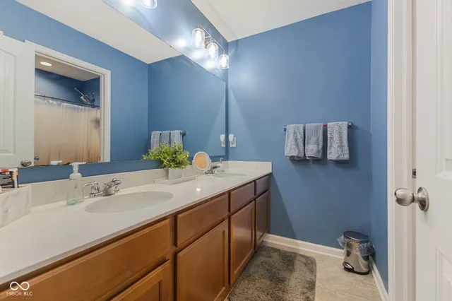 $575,000 | 3948 Saddle Club S Parkway, Bargersville, IN 46106