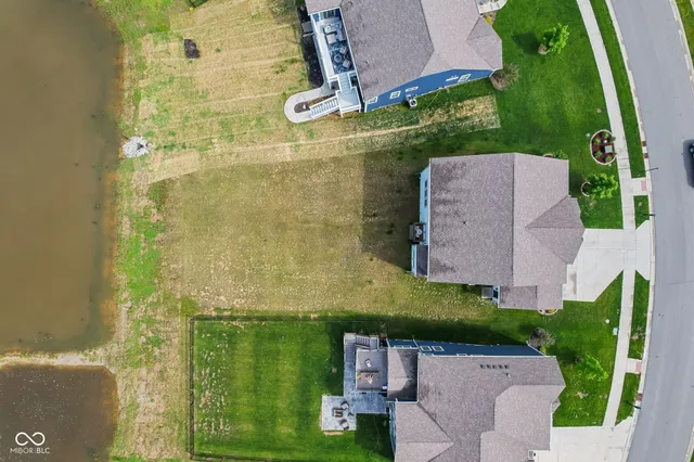 $575,000 | 3948 Saddle Club S Parkway, Bargersville, IN 46106