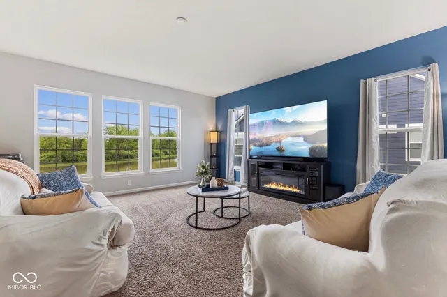 $575,000 | 3948 Saddle Club S Parkway, Bargersville, IN 46106