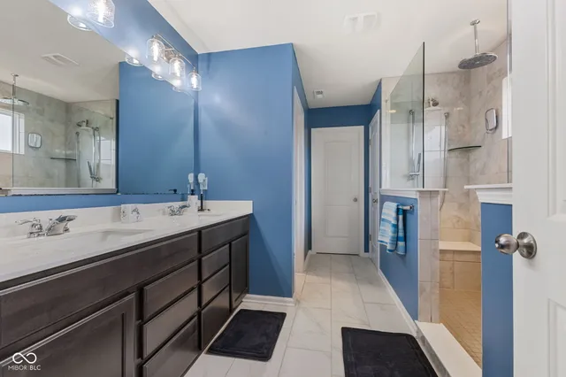 $575,000 | 3948 Saddle Club S Parkway, Bargersville, IN 46106