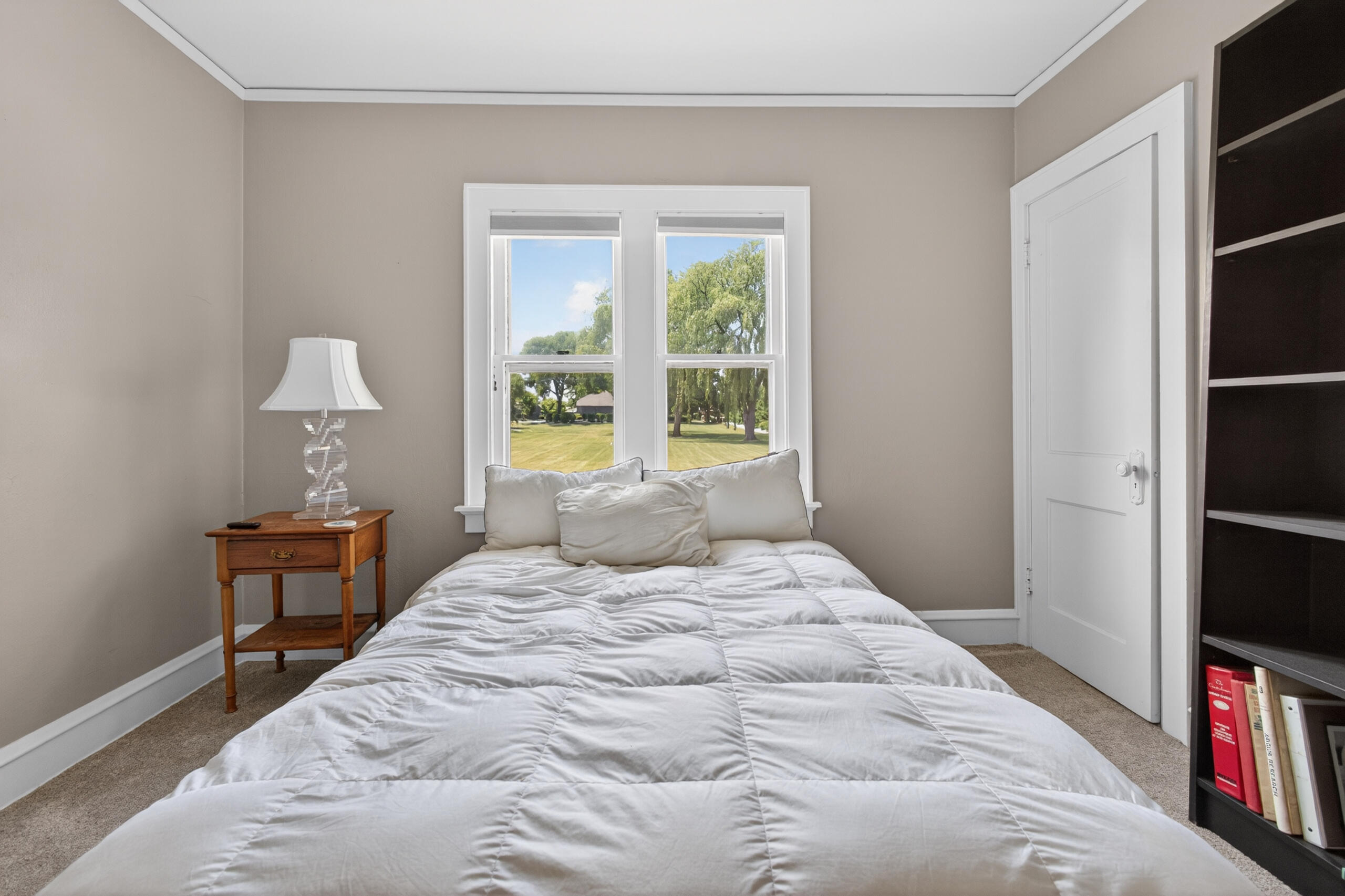 2029 West Donges Bay Road, Unit 2031 Mequon, WI 53092 - Photo 18 of 68 Bedroom - Lower