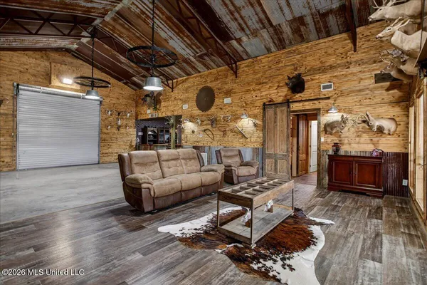 $395,000 | 334 West Of Co Road, Quitman, MS 39355