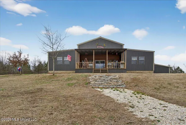$395,000 | 334 West Of Co Road, Quitman, MS 39355