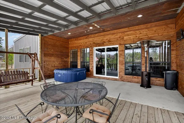 $395,000 | 334 West Of Co Road, Quitman, MS 39355