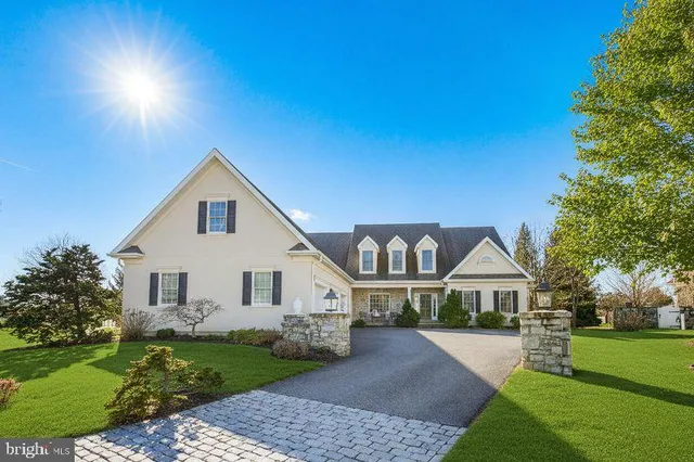 $1,145,000 | 692 Goose Neck Drive, Lititz, PA 17543