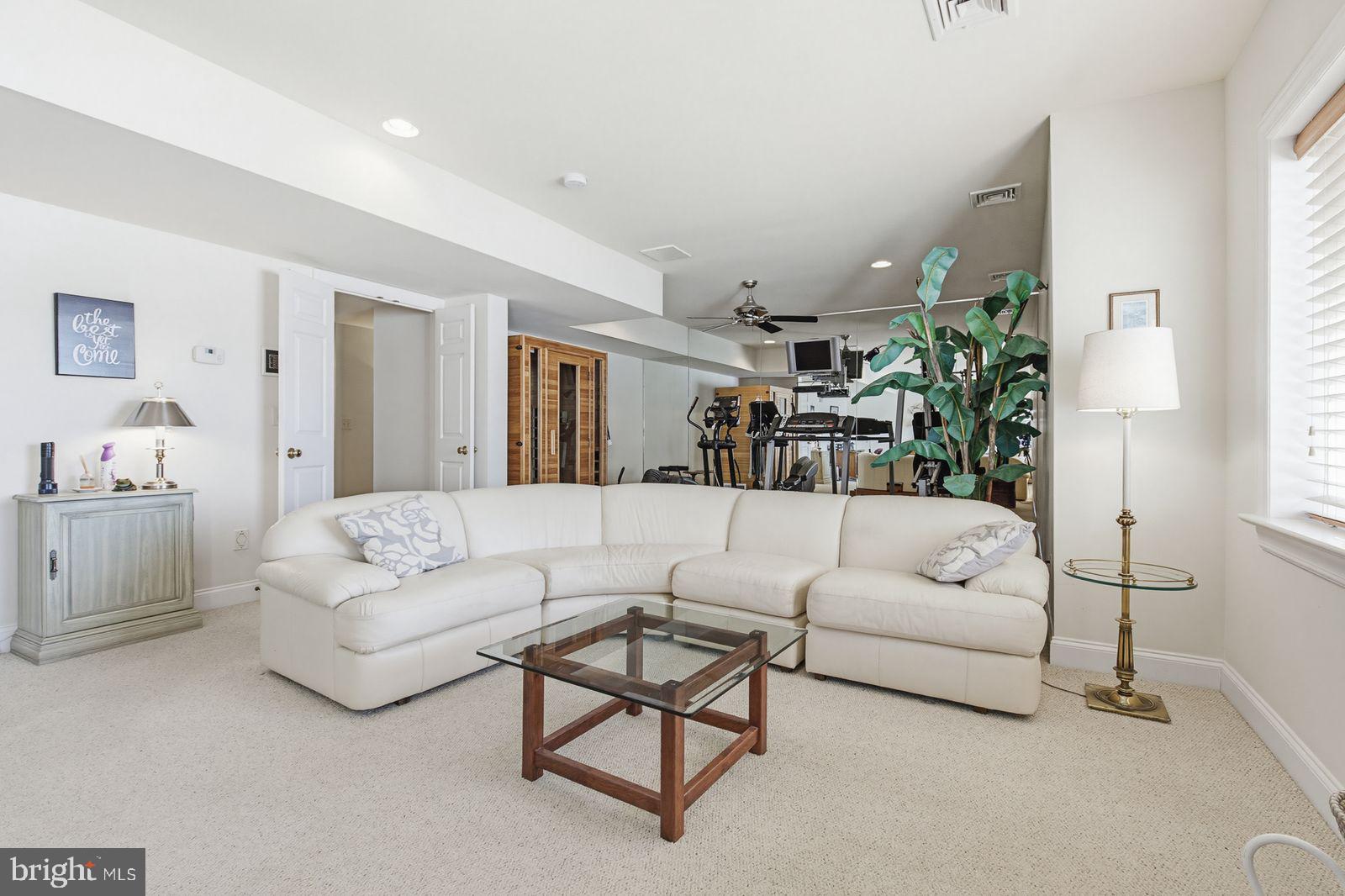 692 Goose Neck Drive Lititz, PA 17543 - Photo 25 of 38