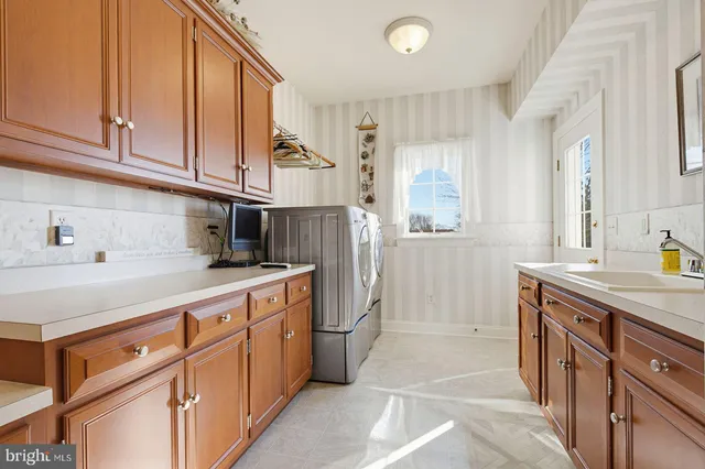 $1,145,000 | 692 Goose Neck Drive, Lititz, PA 17543