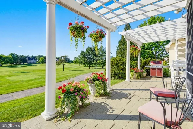 $1,145,000 | 692 Goose Neck Drive, Lititz, PA 17543