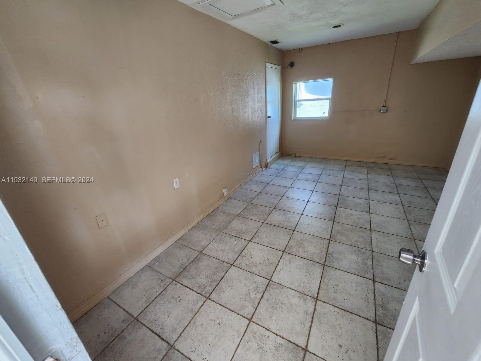 10551 Sunset Strip Sunrise, FL 33322 - Photo 18 of 28
