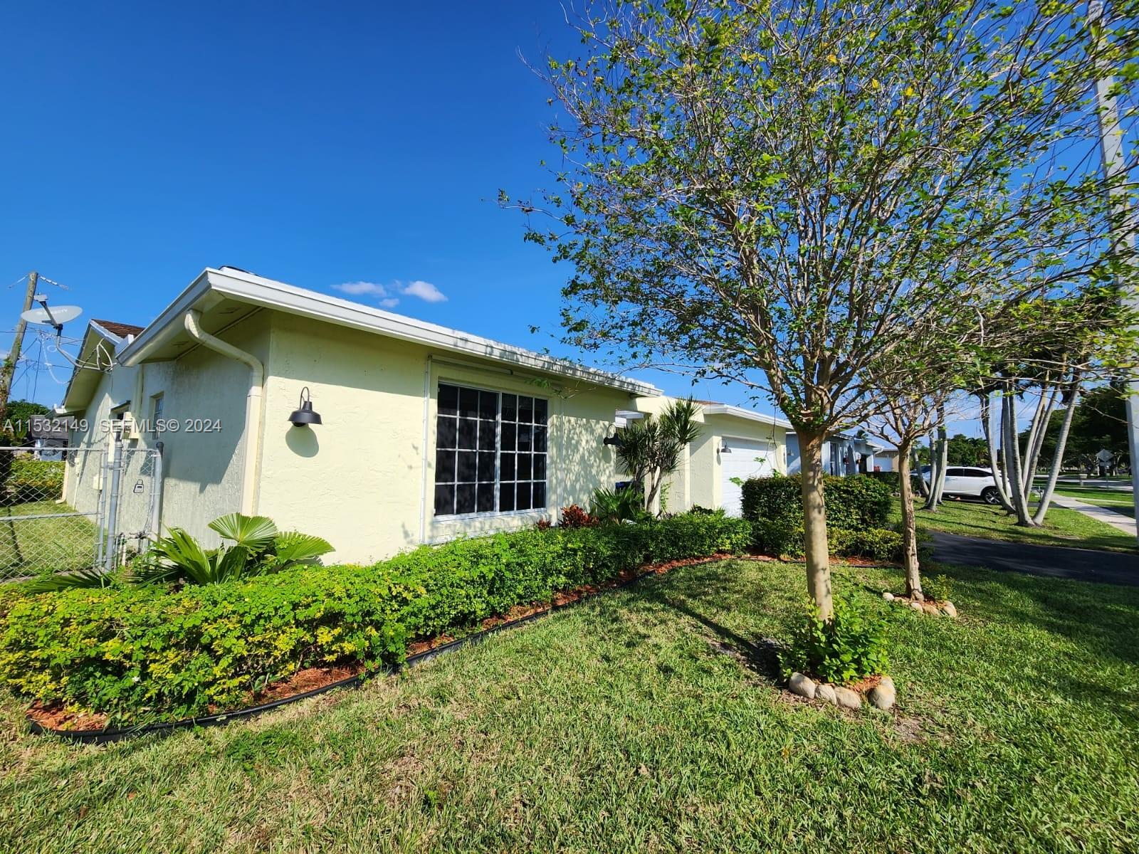 10551 Sunset Strip Sunrise, FL 33322 - Photo 28 of 28
