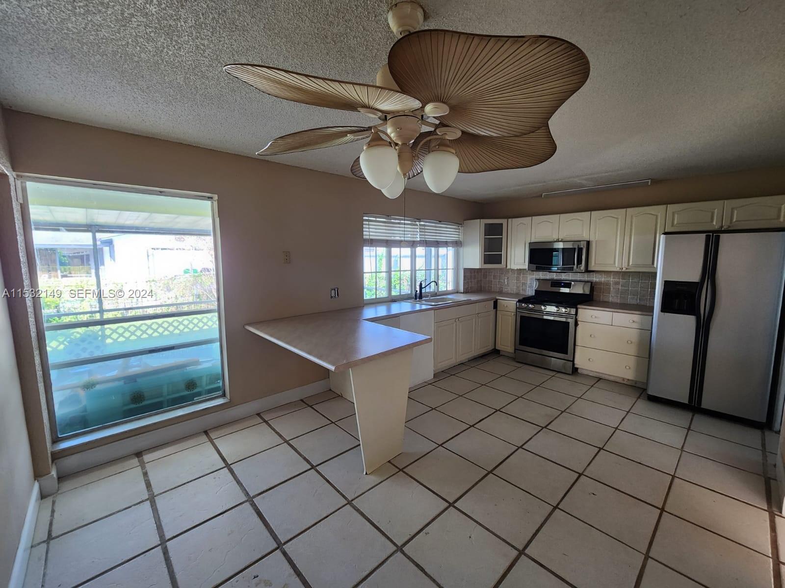 10551 Sunset Strip Sunrise, FL 33322 - Photo 10 of 28
