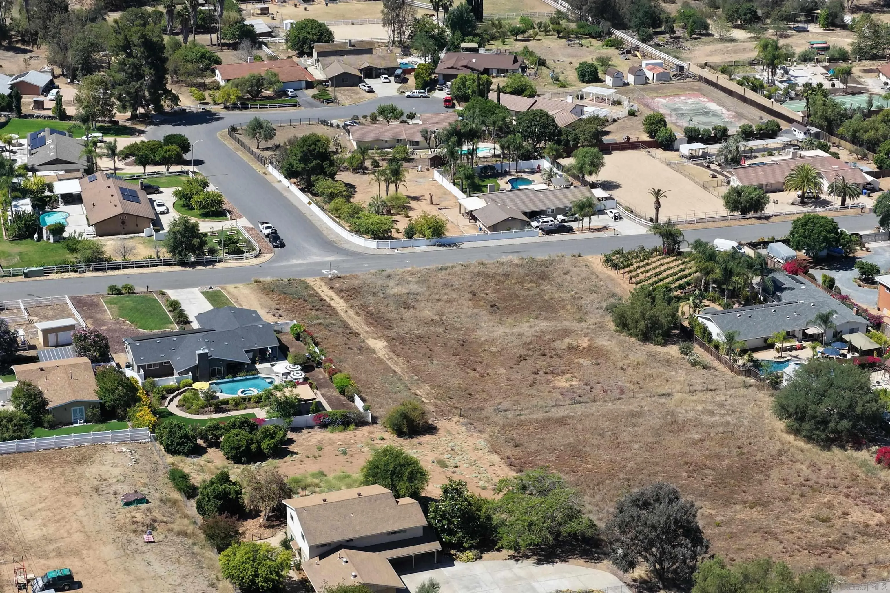 14444 Twin Peaks Road Poway, CA 92064 - Photo 23 of 40