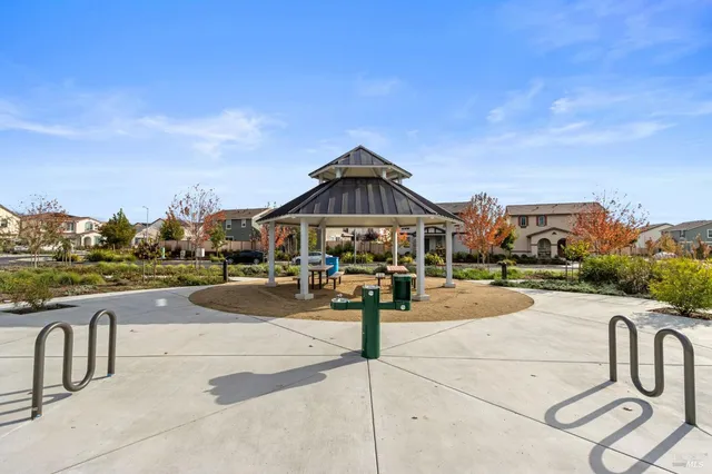 $850,000 | 6068 Oak Leaf Place, Rohnert Park, CA 94928