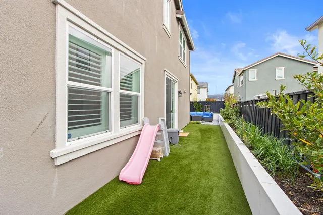 $850,000 | 6068 Oak Leaf Place, Rohnert Park, CA 94928