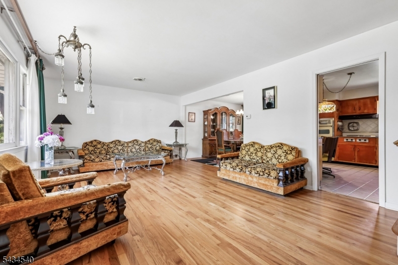 1355 Ratzer Road Wayne, NJ 07470 - Photo 9 of 34