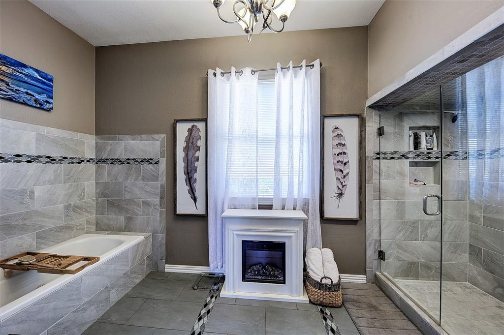 10609 Jackson Road Krum, TX 76249 - Photo 15 of 38