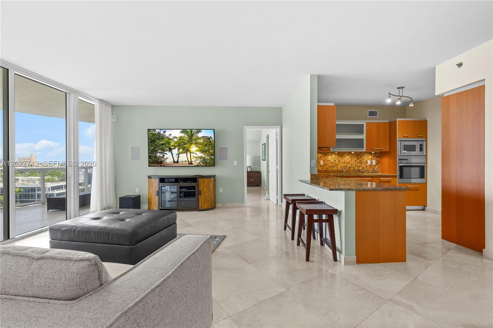 400 Alton Road, Unit 907 Miami Beach, FL 33139 - Photo 23 of 52