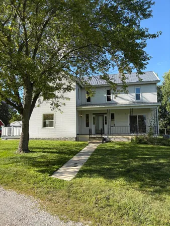 $1,089,000 | 35324 110th Street, Twin Lakes, WI 53181