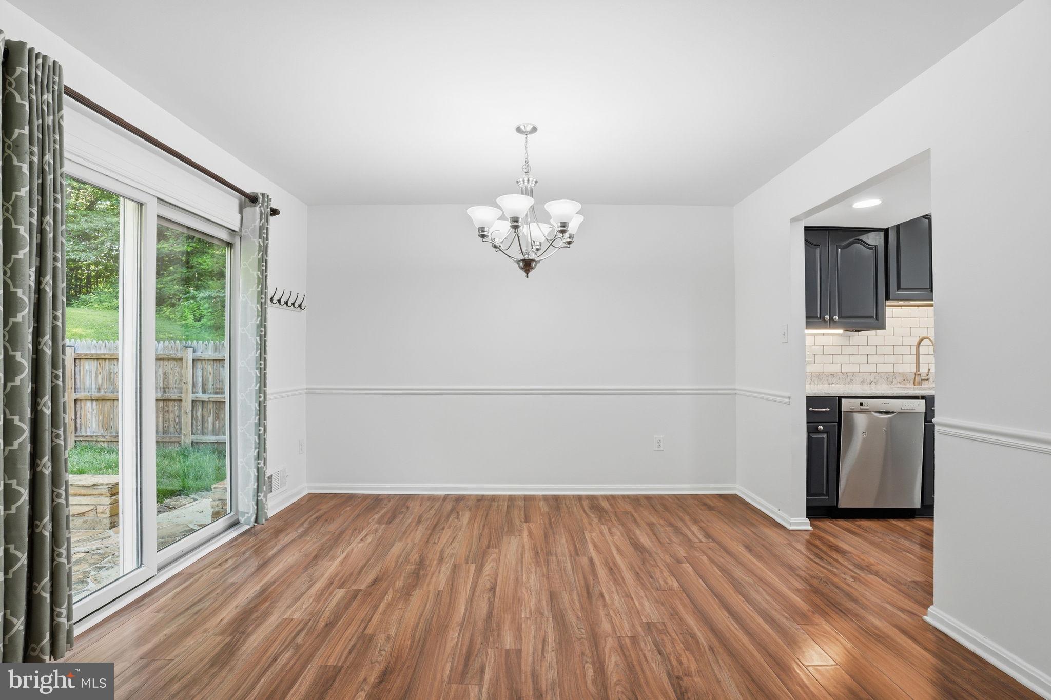 6851 Brian Michael Court Springfield, VA 22153 - Photo 7 of 25