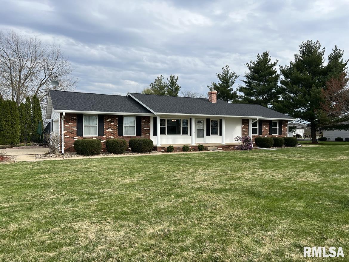 1295 China Road Macomb, IL 61455 - Photo 1 of 34 Gallery Image 1