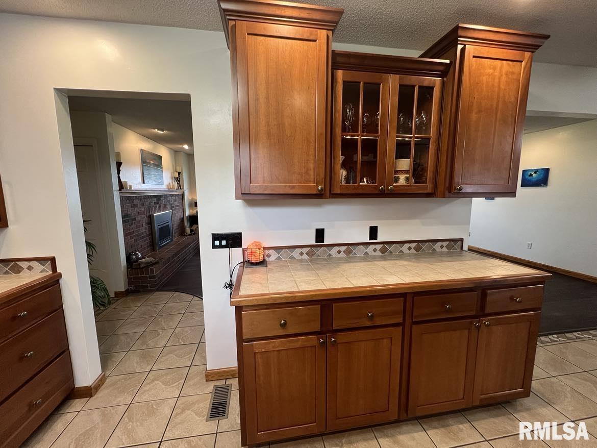 1295 China Road Macomb, IL 61455 - Photo 12 of 34 Gallery Image 12