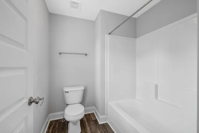 $2,100 | 1184 Elizabeth Lane, Clarksville, TN 37042