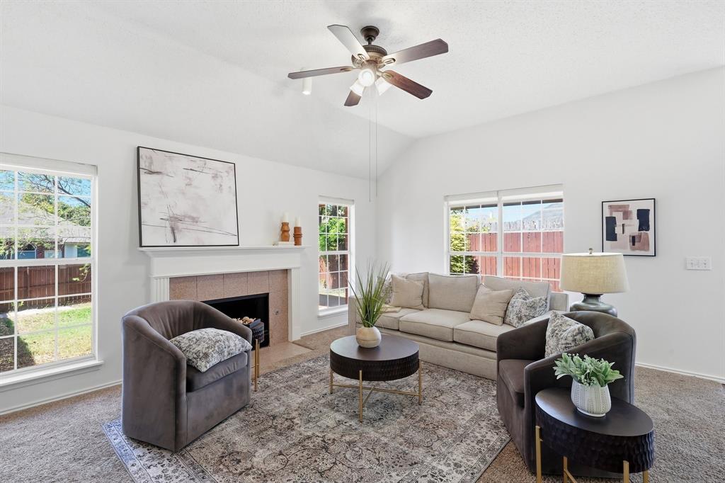 7641 King Arthur Road Frisco, TX 75035 - Photo 7 of 33 Gallery Image 7