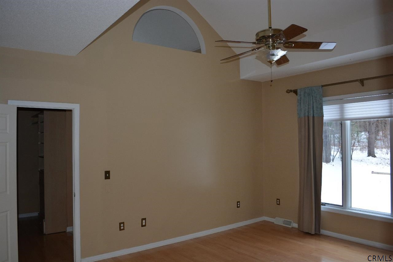 359 Ushers Road Clifton Park, NY 12019 - Photo 9 of 25 Photo 9