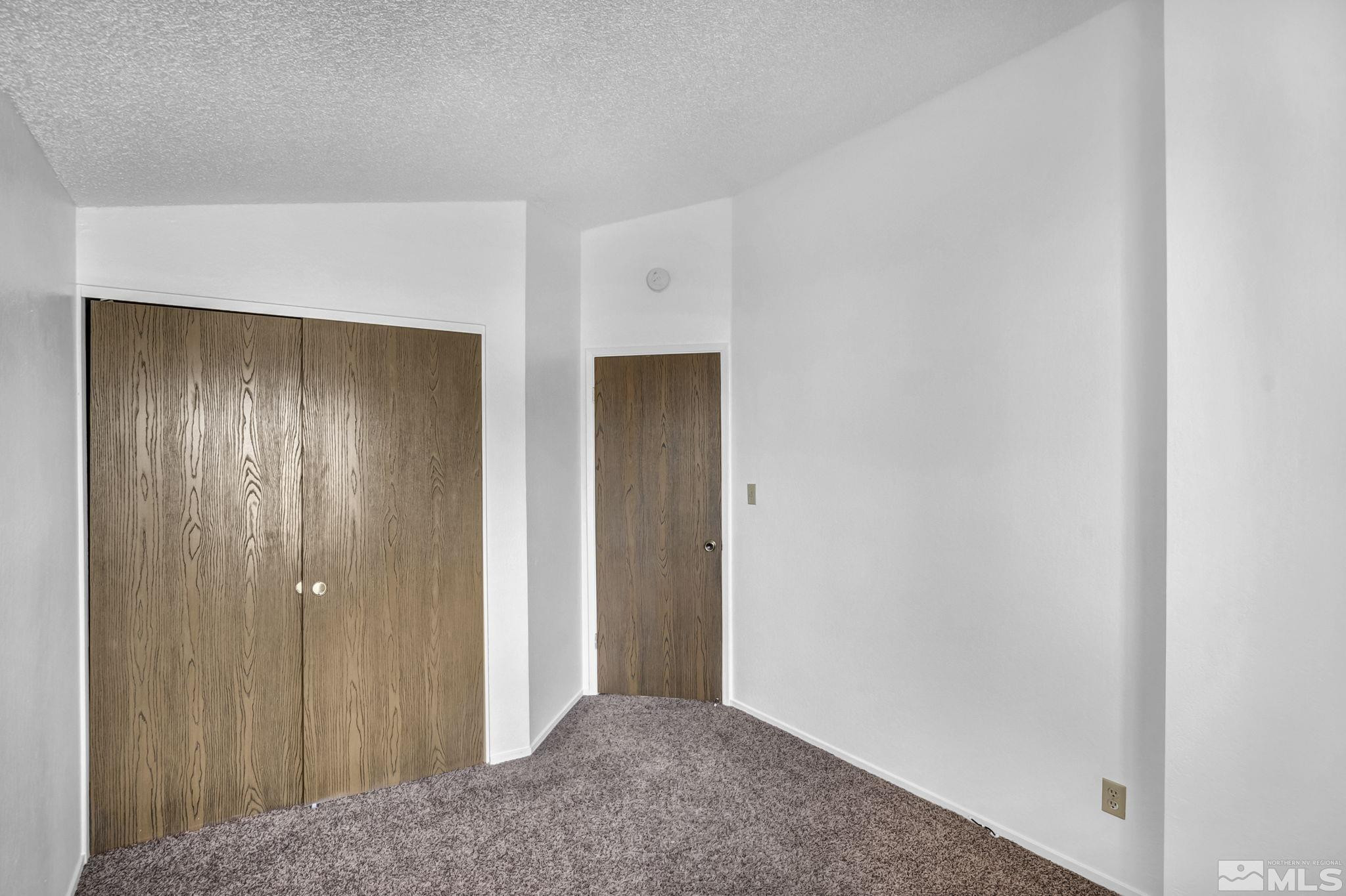 1081 Ambassador Drive Reno, NV 89523 - Photo 13 of 34 Photo 13