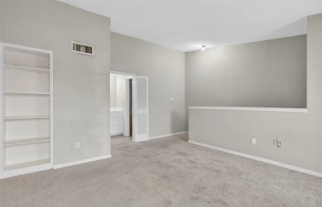 $745 | 9550 Deering Drive, Unit 504, Houston, TX 77036