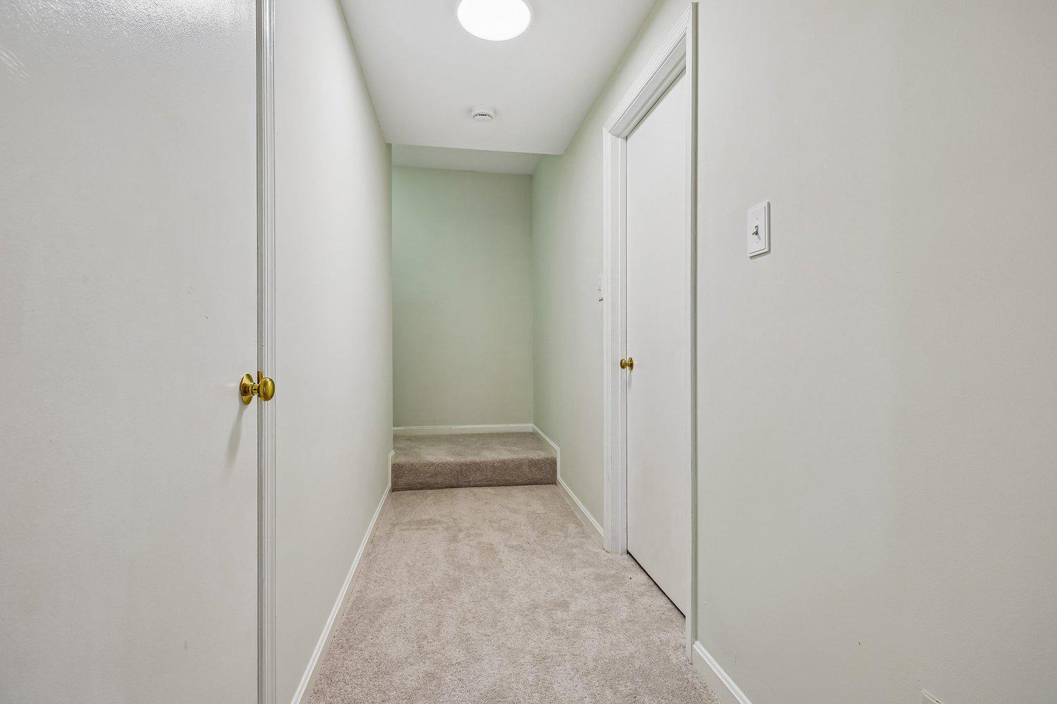 1406 Casino Circle Silver Spring, MD 20906 - Photo 37 of 64 Lower Level Hallway