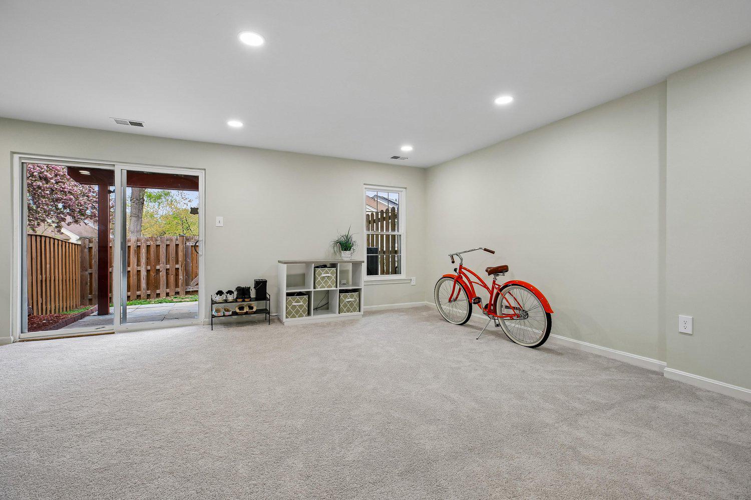 1406 Casino Circle Silver Spring, MD 20906 - Photo 39 of 64 Family Room with Sliding Glass Door to Patio