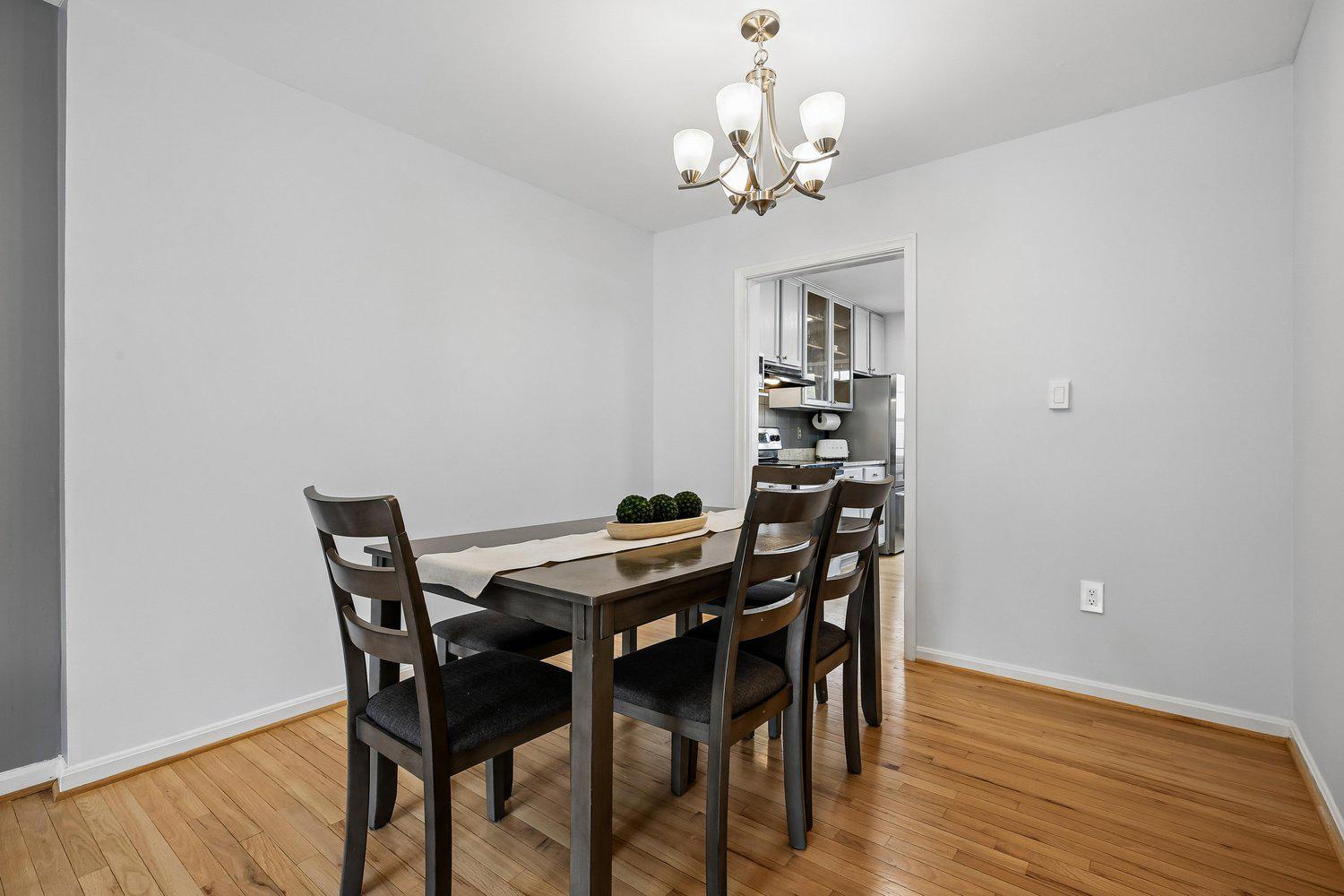 1406 Casino Circle Silver Spring, MD 20906 - Photo 9 of 64 Dining Room
