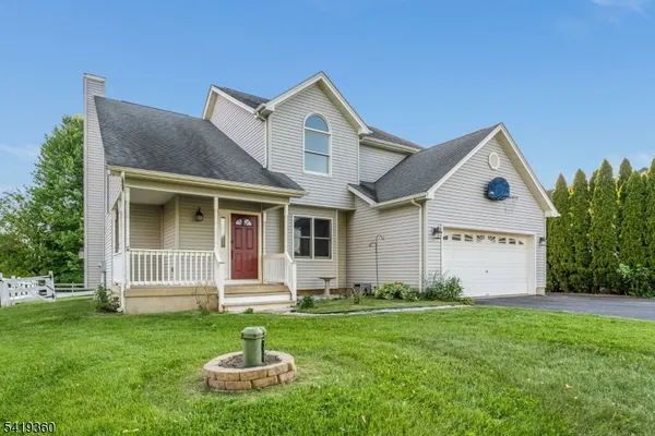 $545,000 | 40 Thatcher Avenue, Stewartsville, NJ 08886