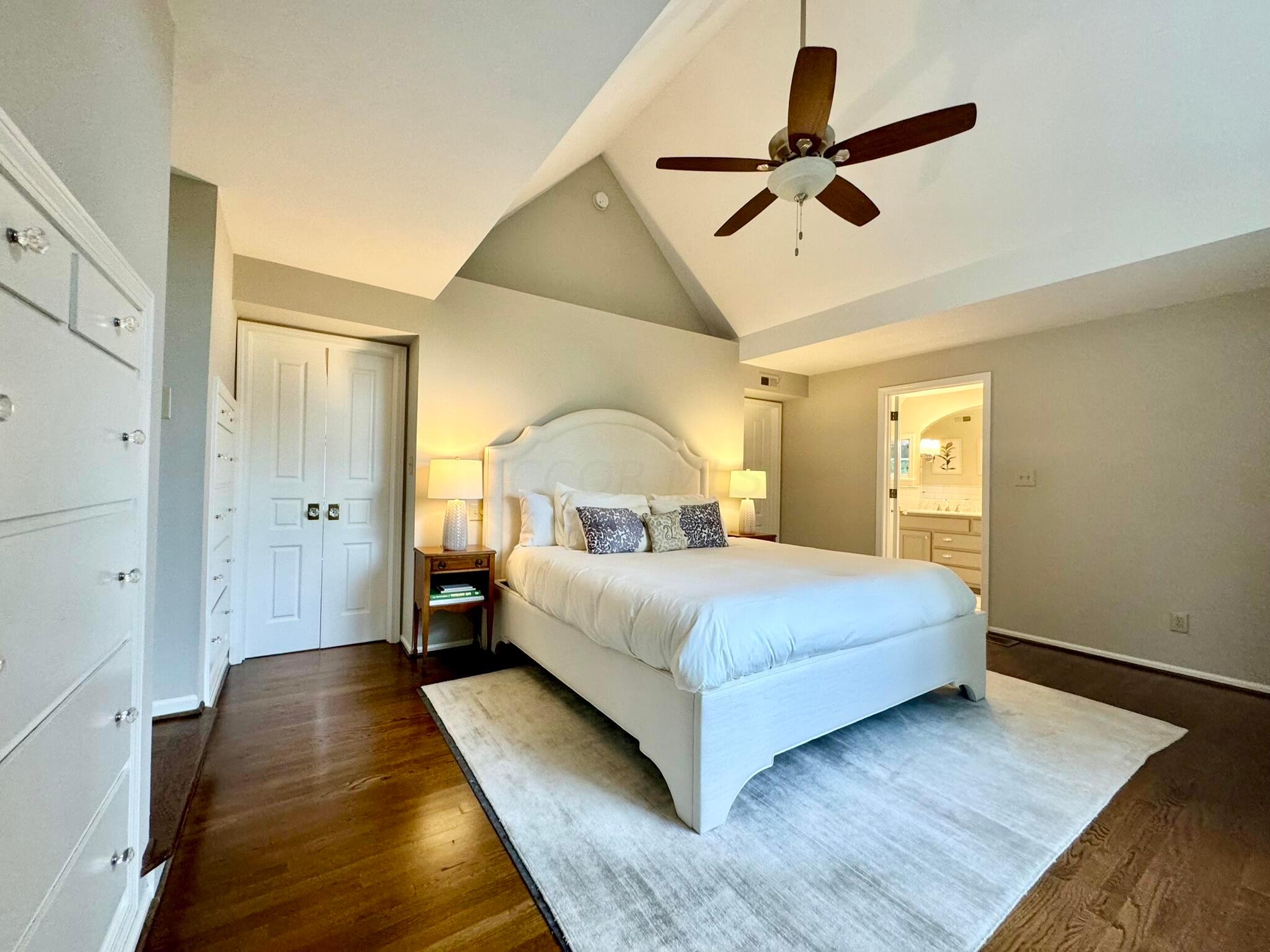 2283 Oxford Road Columbus, OH 43221 - Photo 22 of 27 FullSizeRender